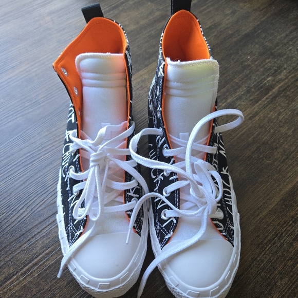 Converse Other - Converse UNT1TL3D Hi Not a Chuck